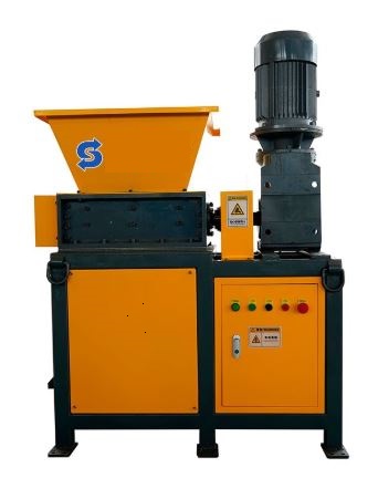 Déchiqueteur soco EB300