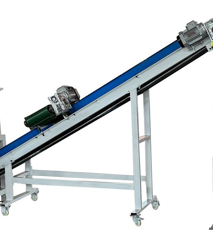 Convoyeur à bande avec magnétique SOCO-CBM